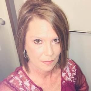 Meet your Posher, Angie